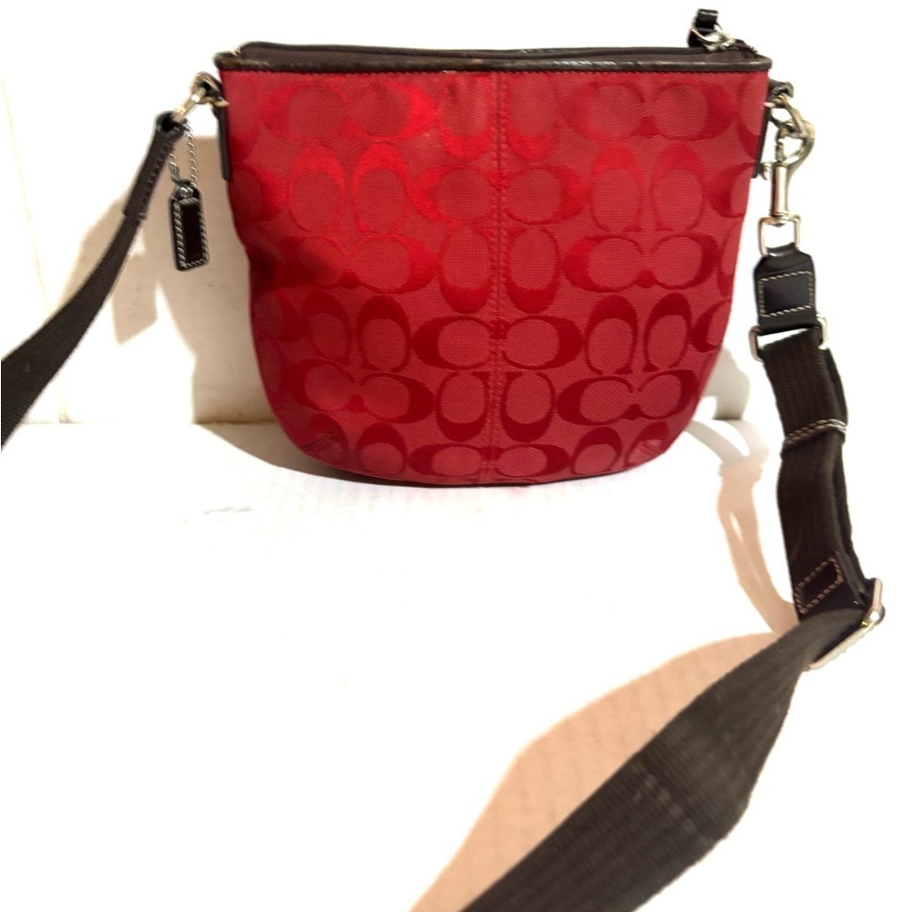 Coach vintage CC signature print canvas crossbody handbag - Picture 2 of 7